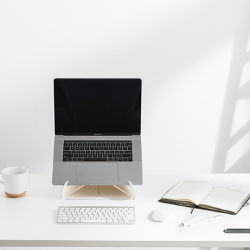 Oripura Laptop Stand