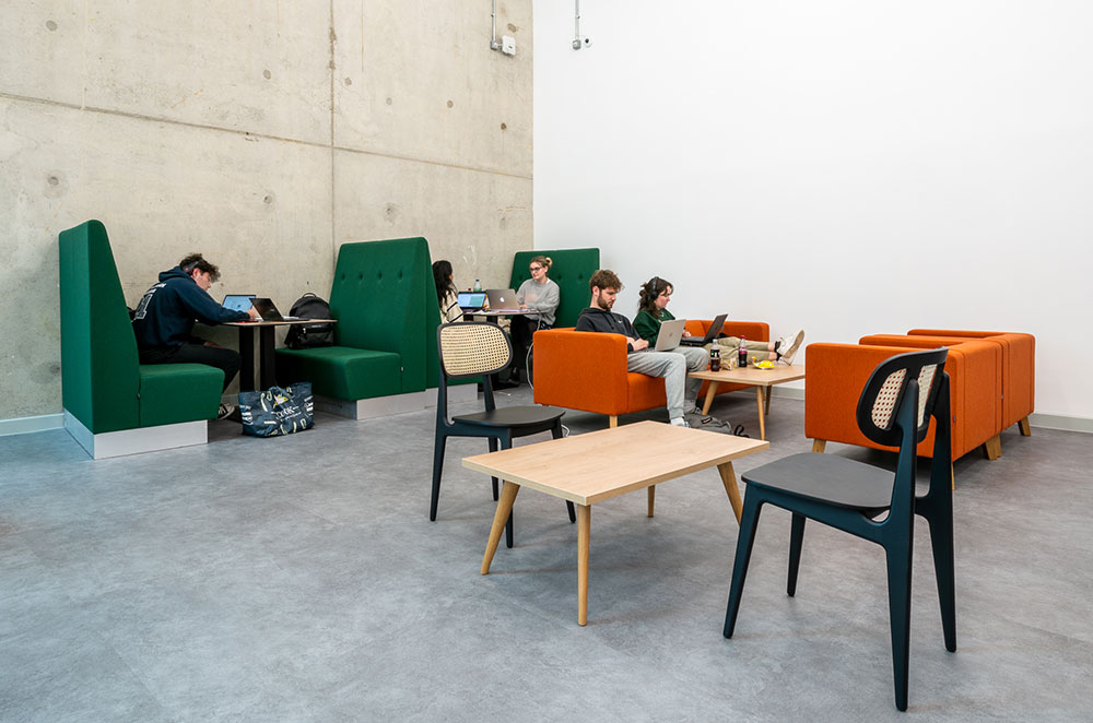 breakout university study setting